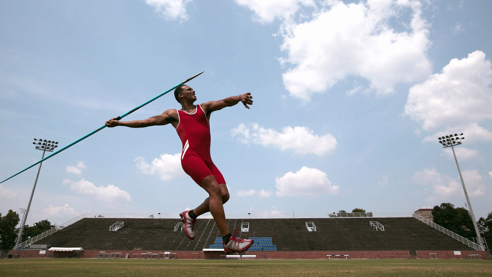 青训比赛设置摄像监控便于教练回看技战术细节,青训成员